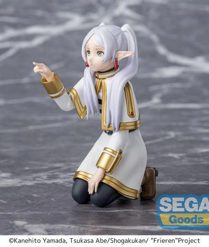 Frieren: Beyond Journeys End PM Perching Figure Frieren (Poking Something)