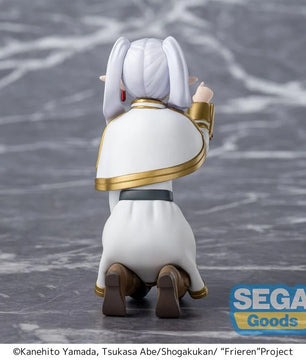 Frieren: Beyond Journeys End PM Perching Figure Frieren (Poking Something)