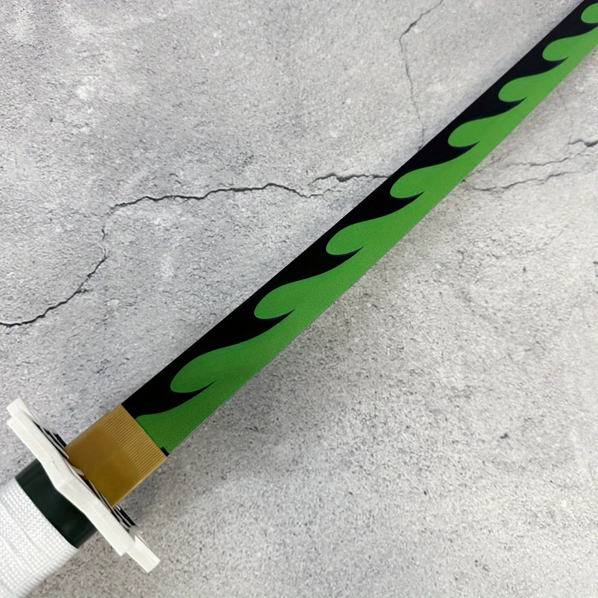 Demon Slayer Sanemi Shinazugawa Nichirin Katana 1:1 Scale Anime Prop Replica Bamboo Sword