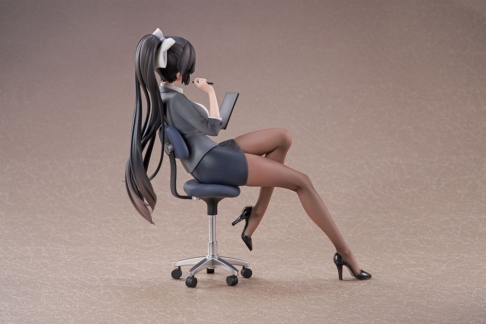 Azur Lane Takao Office Lady 1/6 Scale Figure