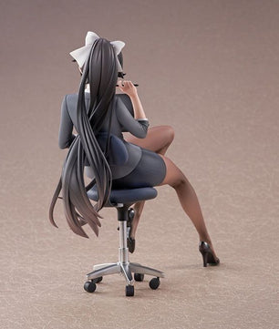 Azur Lane Takao Office Lady 1/6 Scale Figure