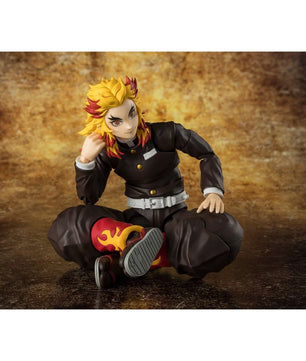 Demon Slayer: Kimetsu No Yaiba Kyojuro Rengoku S.H.Figuarts Action Figure