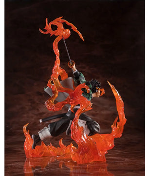 Demon Slayer: Kimetsu No Yaiba Tanjiro Kamado Kyojuro Rengoku's Sword Guard Version FiguartsZERO Figure