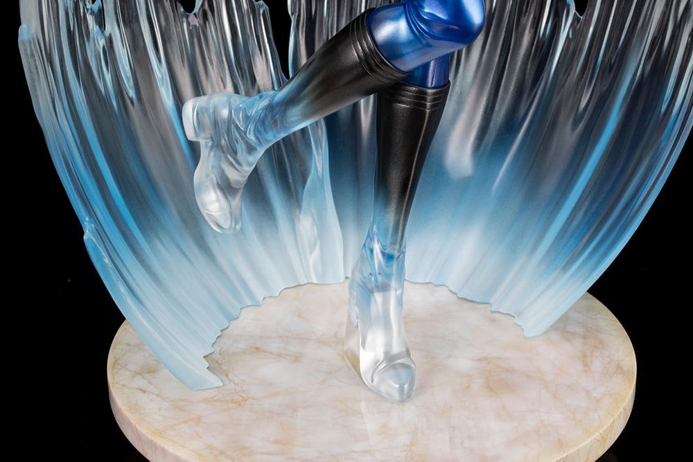 Marvel Universe - Invisible Woman Ultimate Bishoujo Statue
