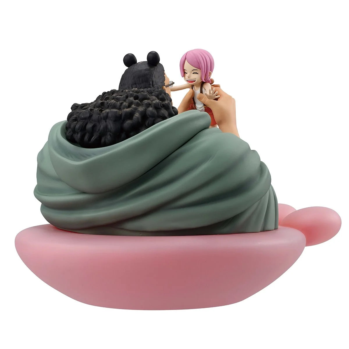 One Piece Kuma and Bonney Dramatic Memories Revible Moment Ichibansho Figure