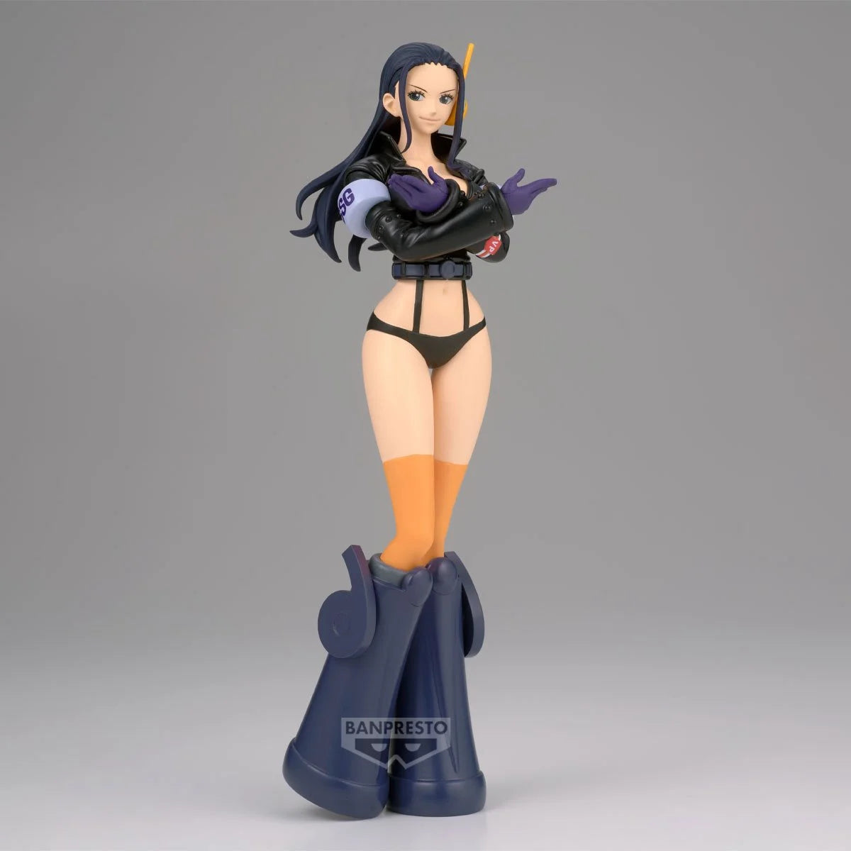 One Piece Nico Robin Egghead Style Glitter & Glamours Figure