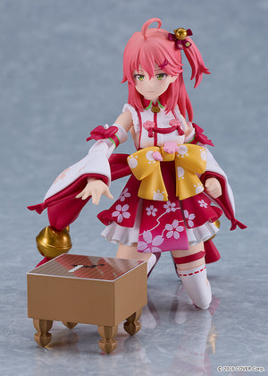 (PREORDER) Sakura Miko Figma Action Figure