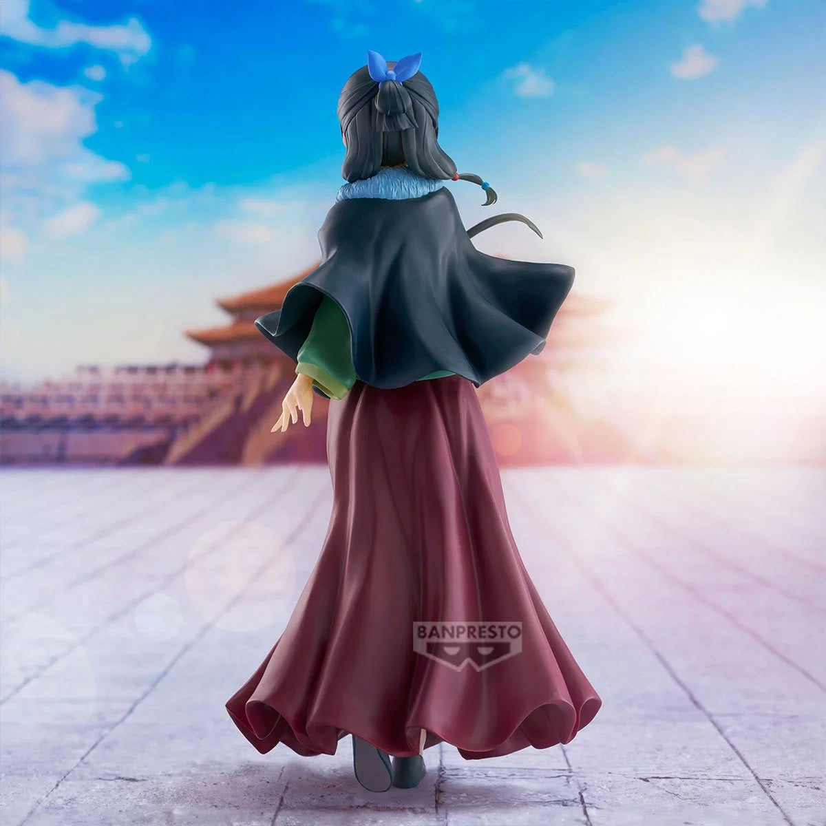 (PREORDER) The Apothecary Diaries Maomao Poncho Figure